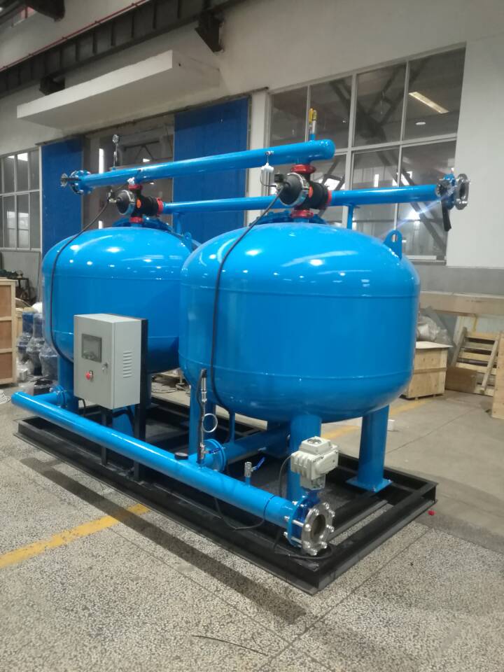 产品介绍与原理      循环水旁滤装置,又可称作高速浅层砂缸过滤器